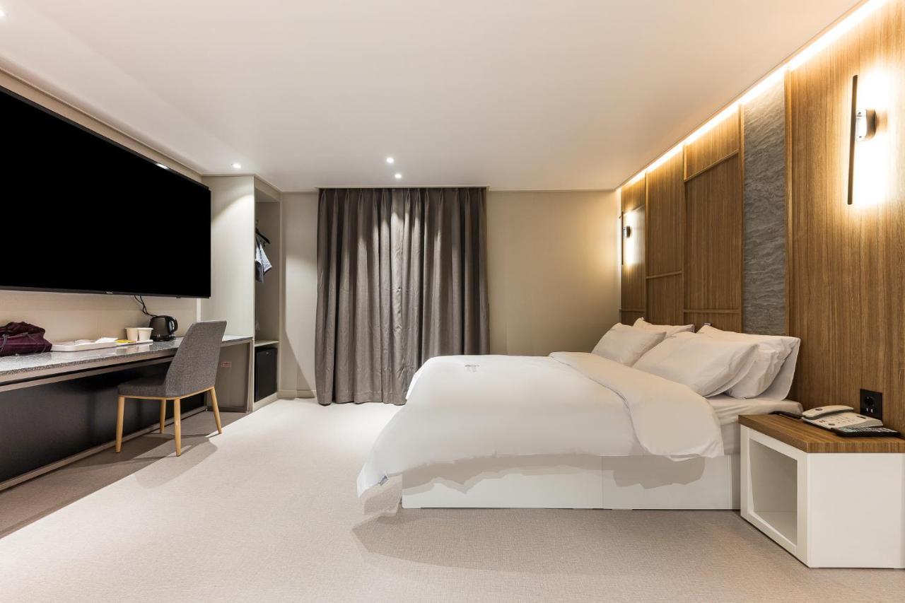 Hotel Lium Cheonan Zewnętrze zdjęcie