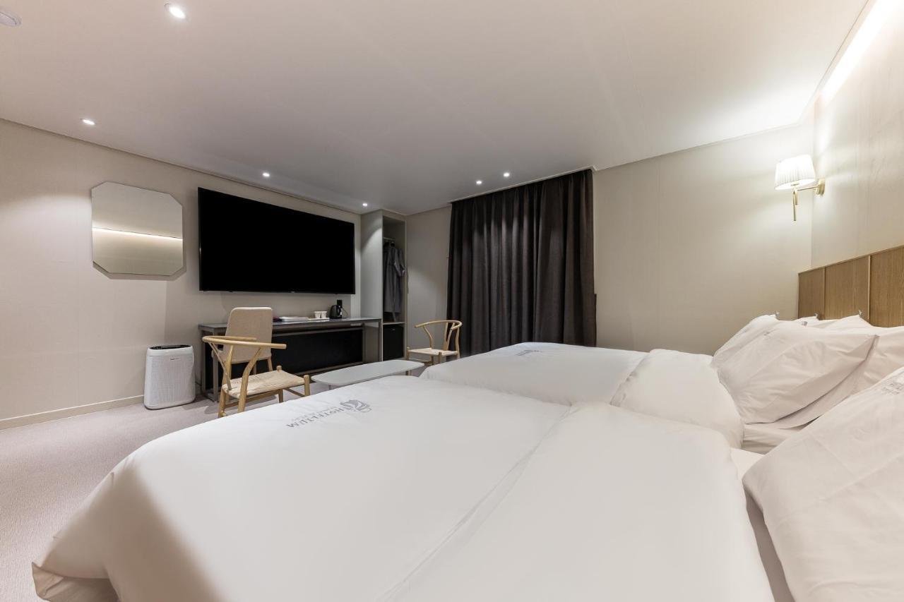 Hotel Lium Cheonan Zewnętrze zdjęcie