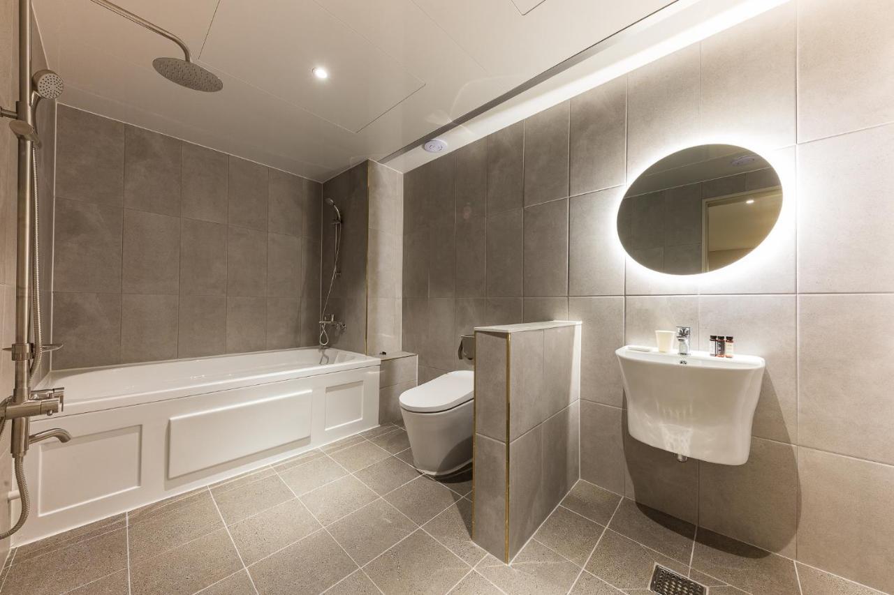 Hotel Lium Cheonan Zewnętrze zdjęcie