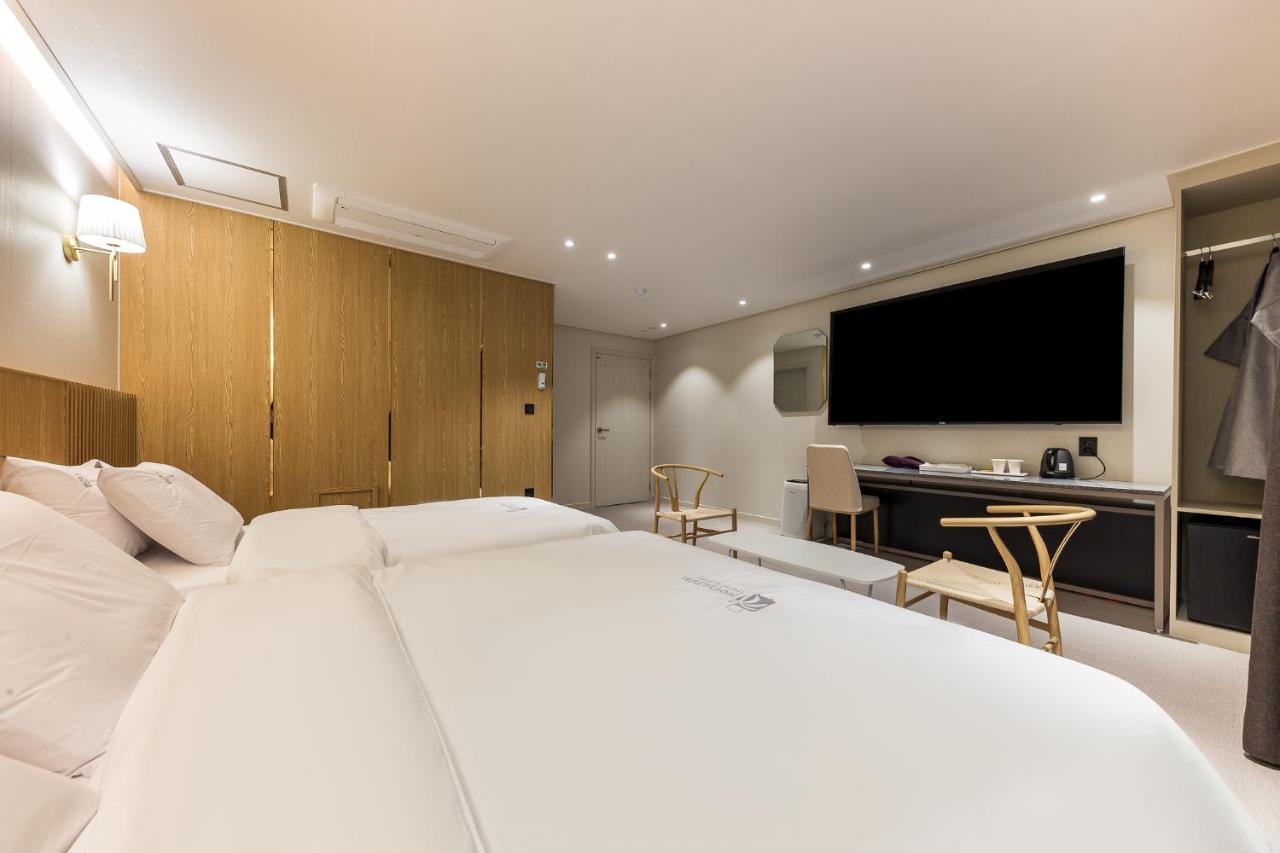 Hotel Lium Cheonan Zewnętrze zdjęcie
