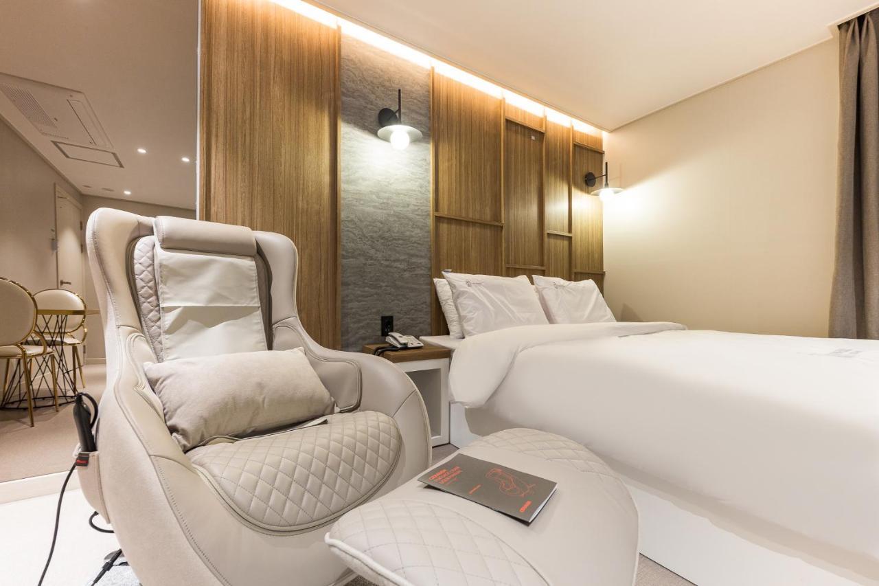 Hotel Lium Cheonan Zewnętrze zdjęcie