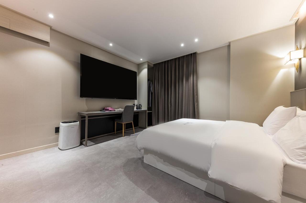 Hotel Lium Cheonan Zewnętrze zdjęcie